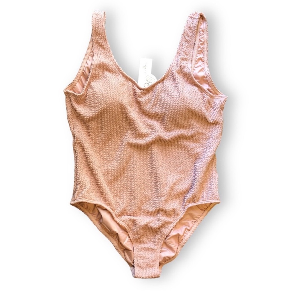 Rylee + Cru Moxie One Piece Swim | Blush Crinkle - Picture 2 of 6